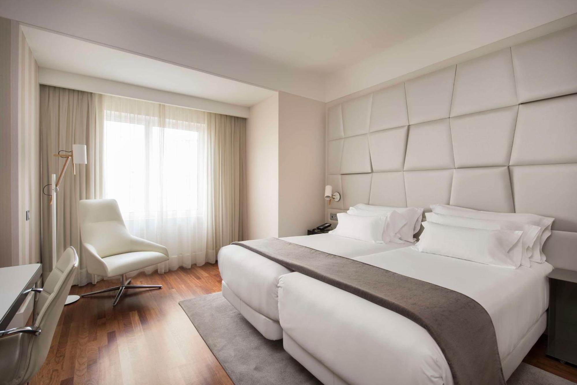 Готель Nh Collection Madrid Colon Екстер'єр фото