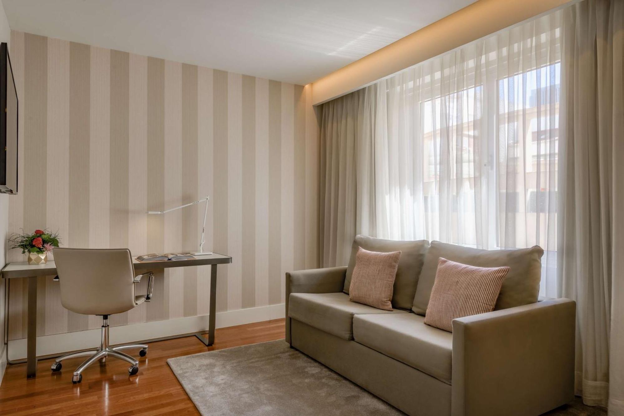 Готель Nh Collection Madrid Colon Екстер'єр фото